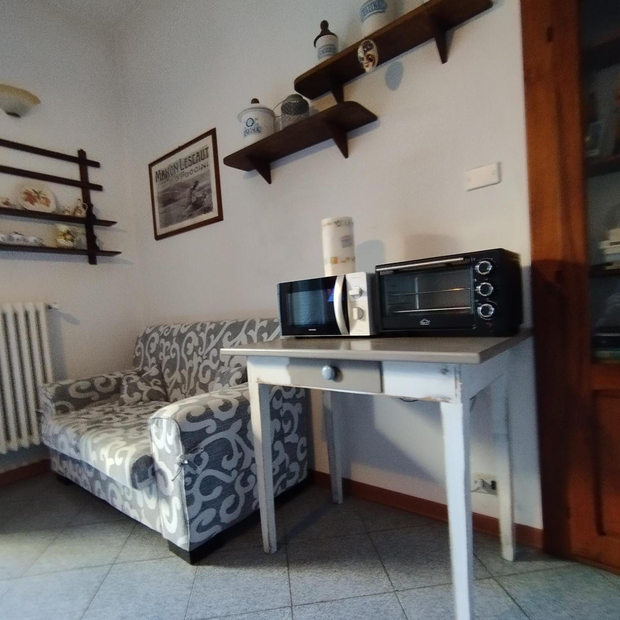 דירות פופי Casa Ugo מראה חיצוני תמונה