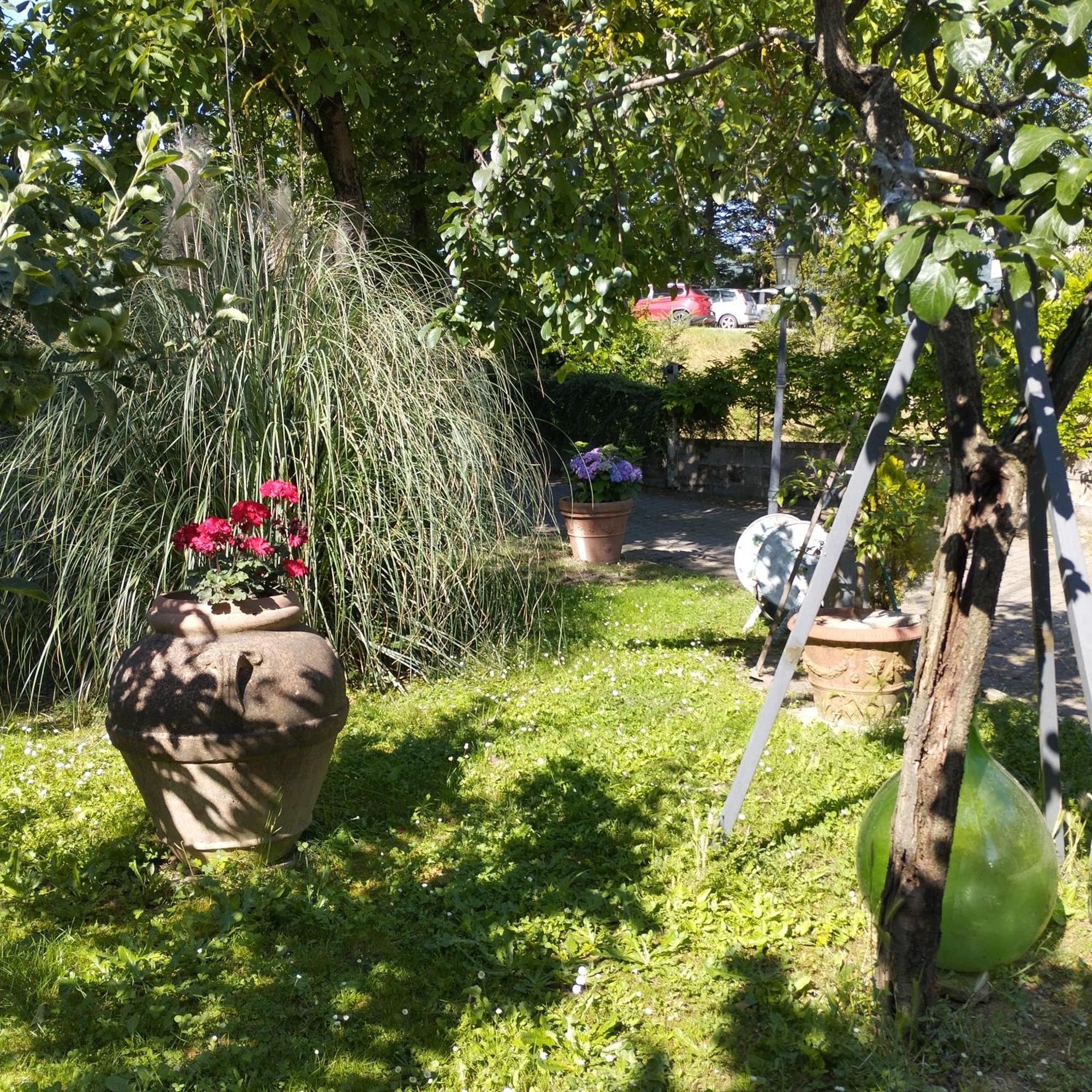 דירות פופי Casa Ugo מראה חיצוני תמונה